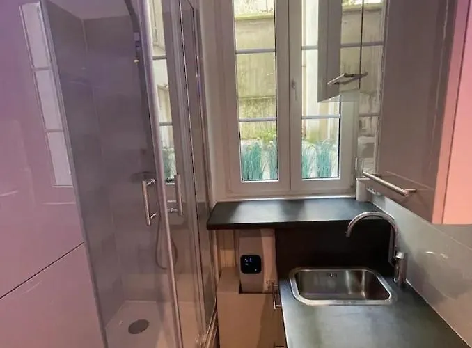 Chambre Proche Arc De Triomphe